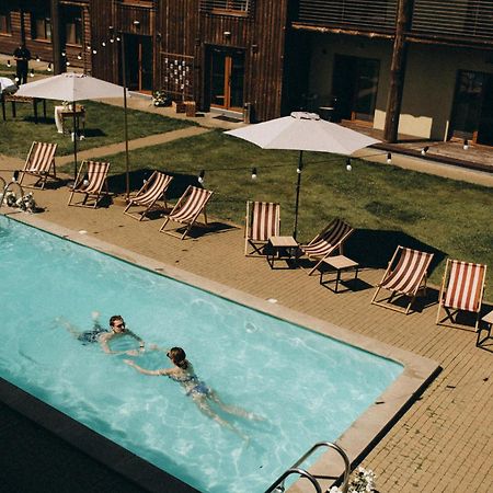 Eden Resort Yasnogorodka  ภายนอก รูปภาพ